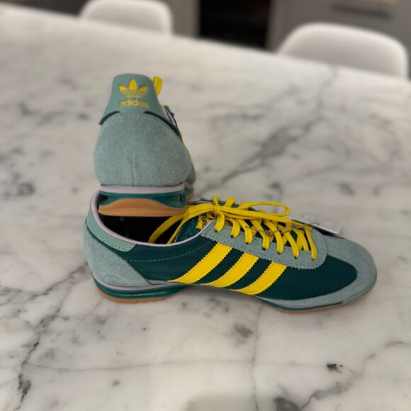 SL 72 OG Shoes | Women's size US 7.5 or 6 UK | Collegiate green / yellow strip - Picture 2 of 5